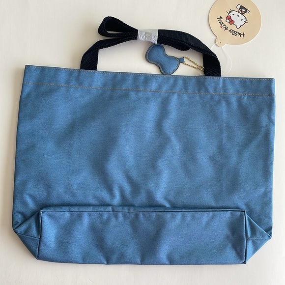 Hello Kitty Tote Bag - Picture 2 of 10